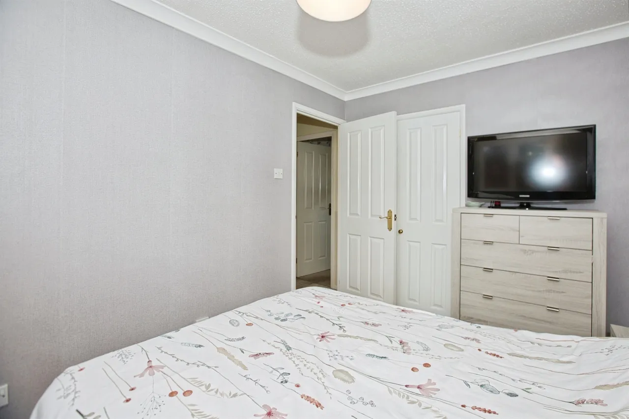 Cavalier Way, Yeovil, photo 8