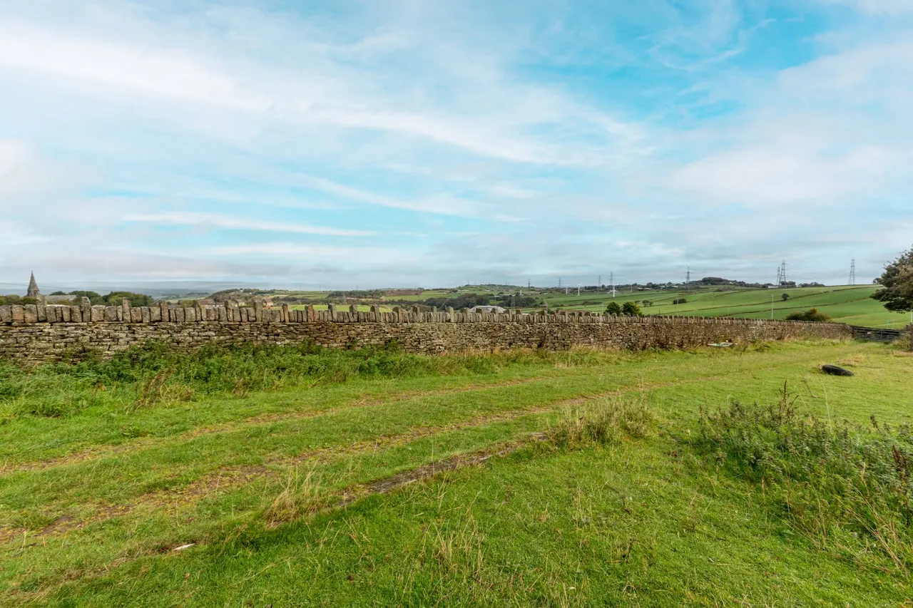 Smithy Farm Denholme Gate, Denholme, BD13, photo 31
