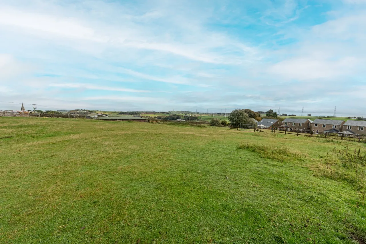 Smithy Farm Denholme Gate, Denholme, BD13, photo 29