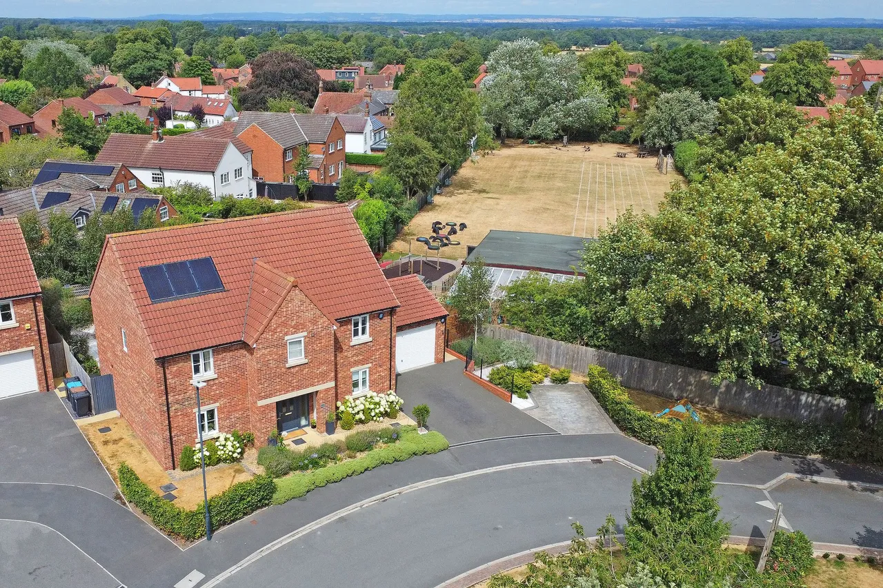 St. Thomas's Way, Green Hammerton, YO26, photo 13