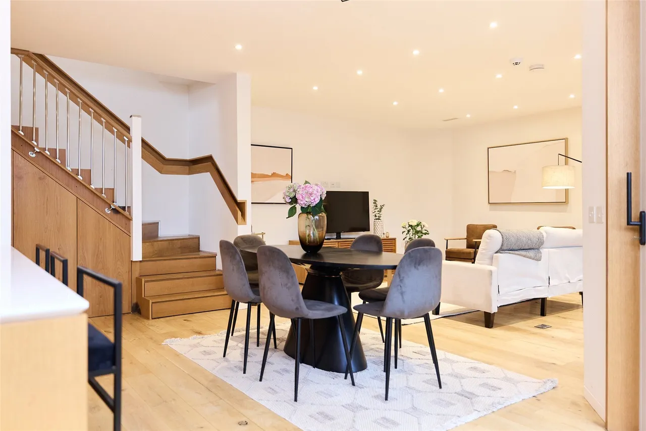 Crowntree Mews, London, NW7, photo 7
