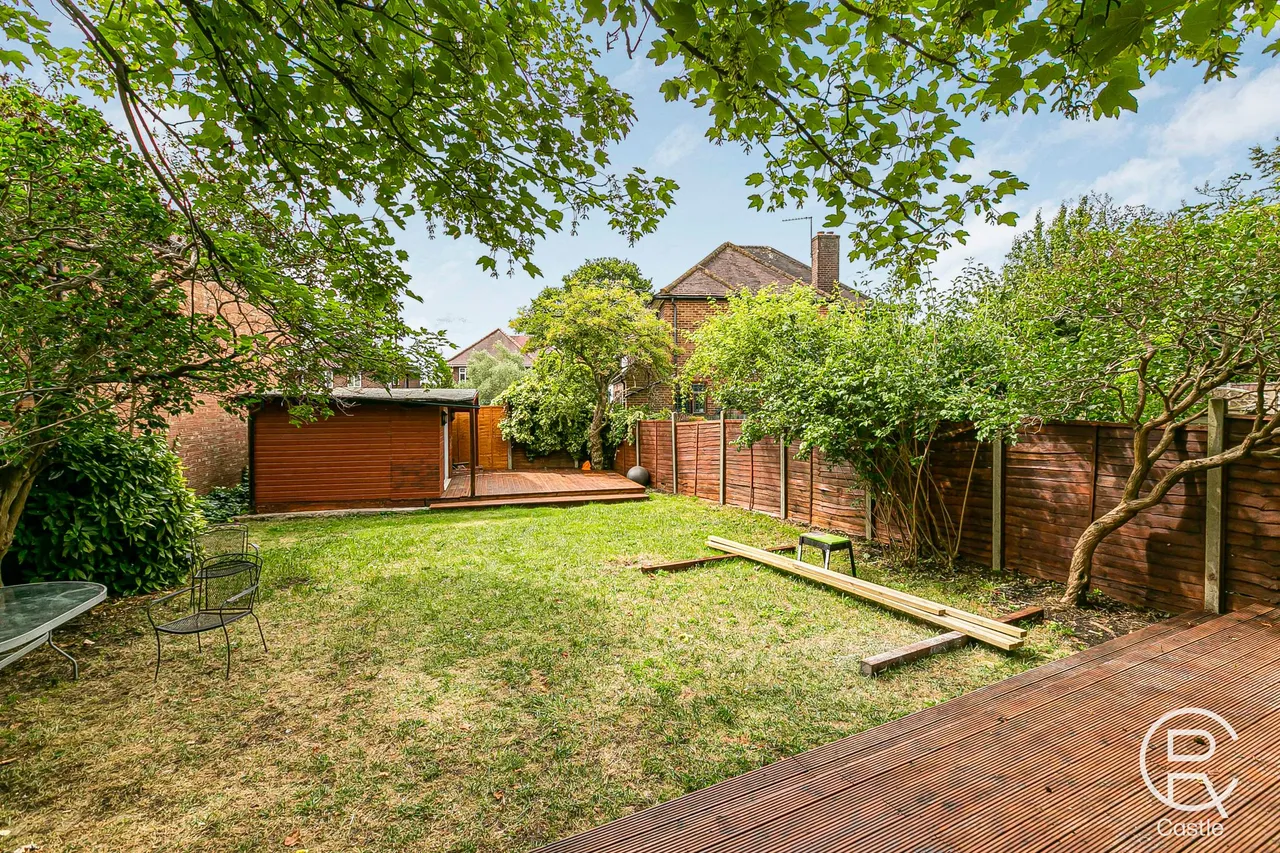 Heath Close, London, W5, photo 3