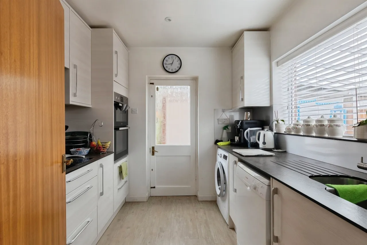 Ridgeway Avenue, Coventry, CV3, photo 6