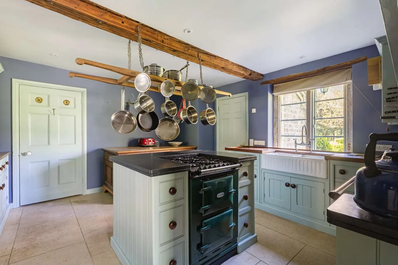 Corsley, BA12, photo 10