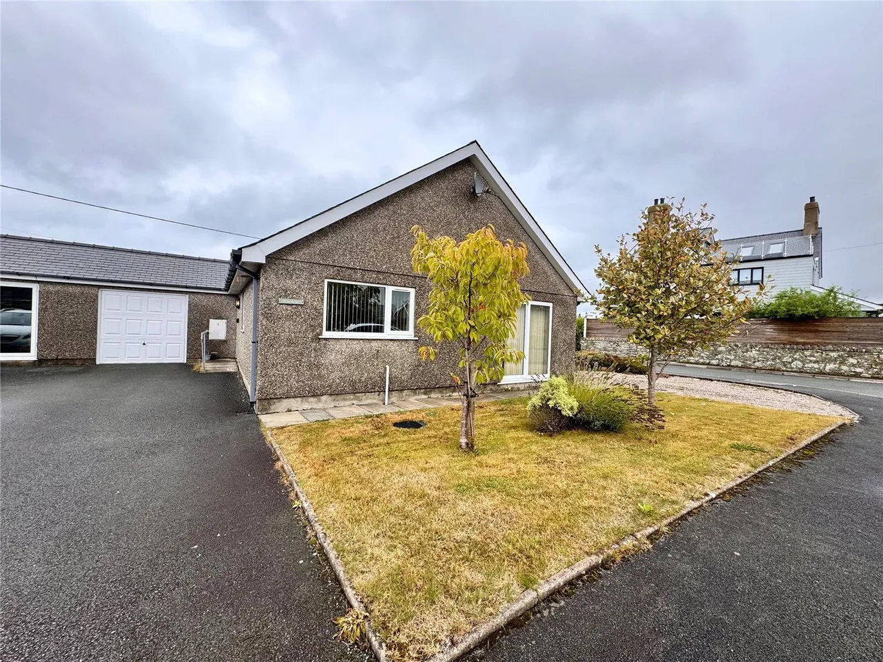 3 bed house for sale, Maes Terfyn, Morfa Nefyn, LL53