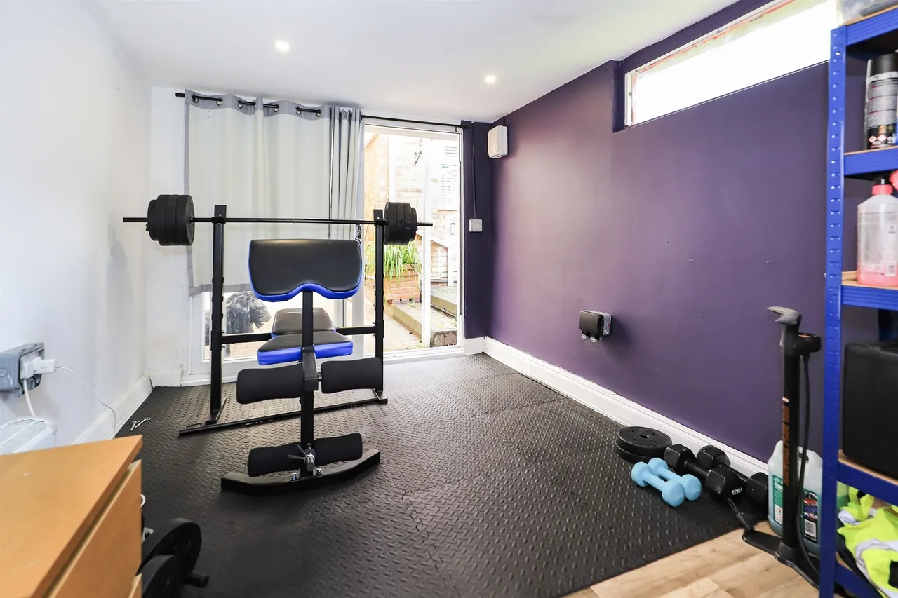 Cannock Road, Featherstone, WV10, photo 8