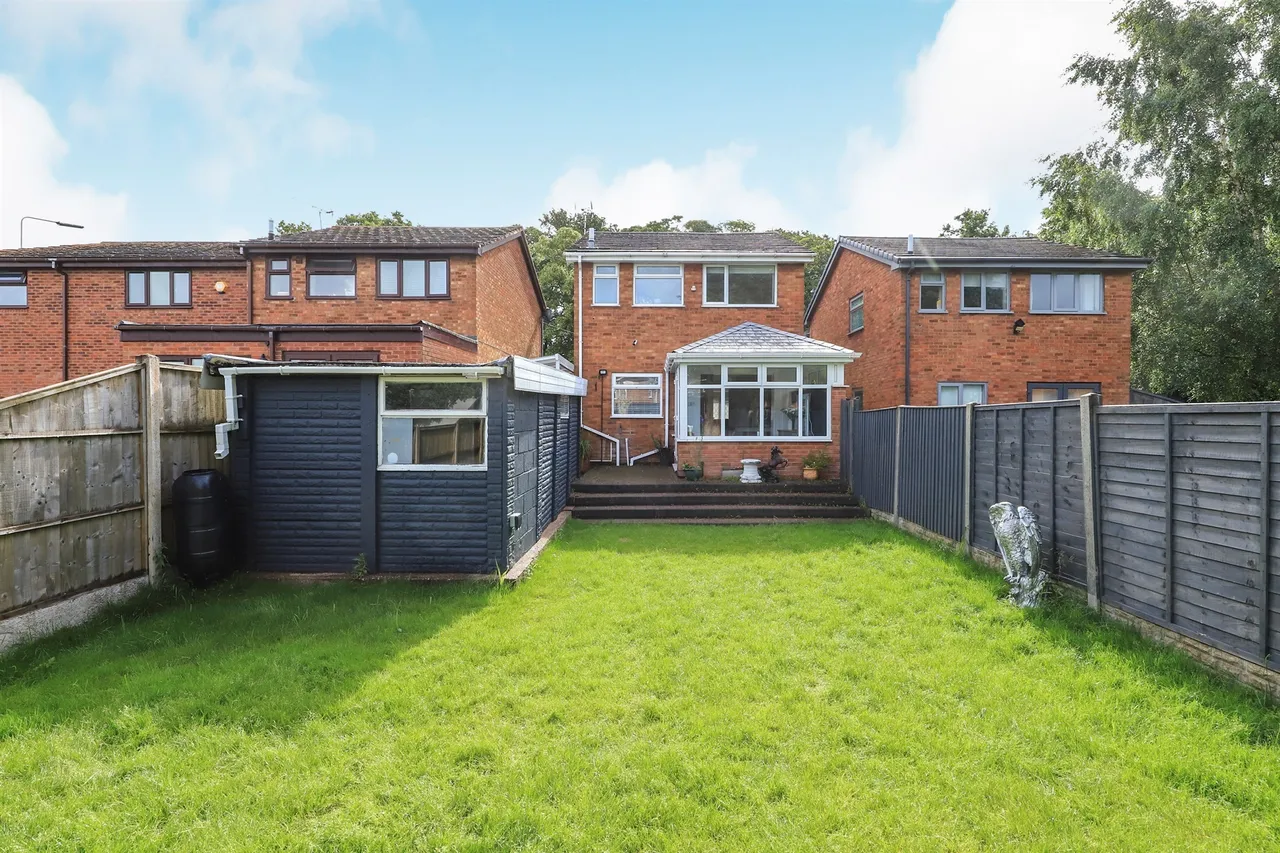 Cannock Road, Featherstone, WV10, photo 9
