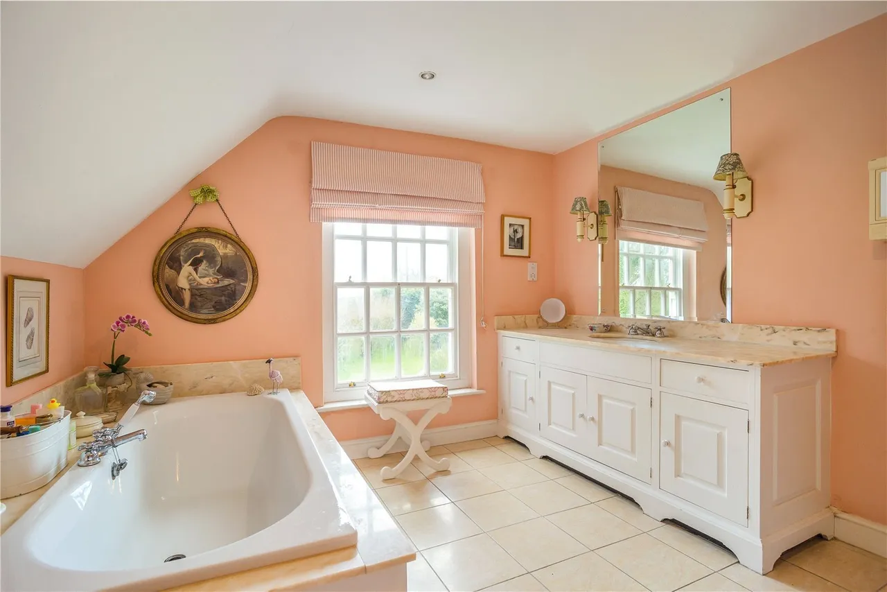 Ermin Street, Hungerford, RG17, photo 10