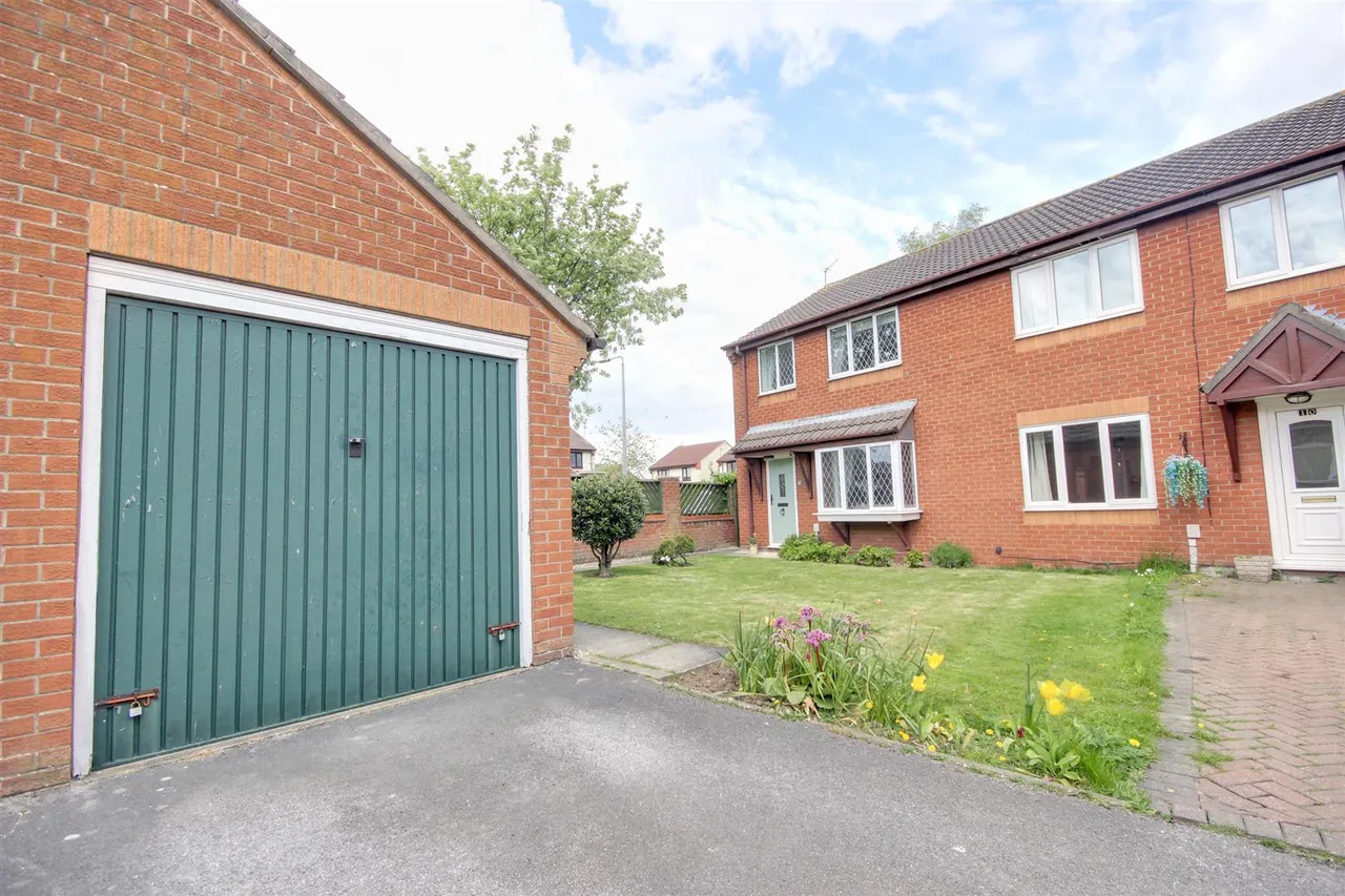 Pelham Close, Beverley, photo 11