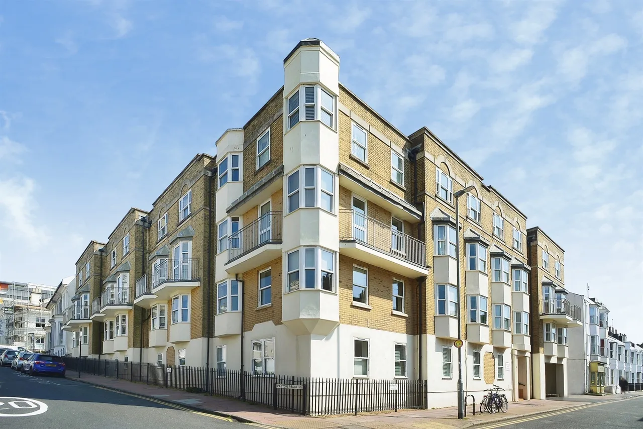 St. Georges Road, Brighton, photo 5