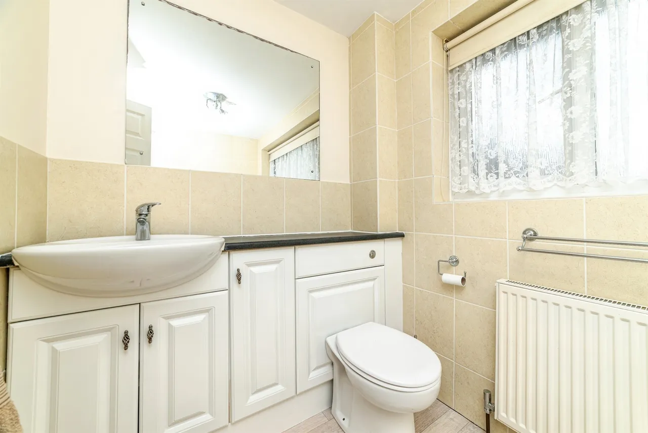 Portsmouth Crescent, Basingstoke, photo 12