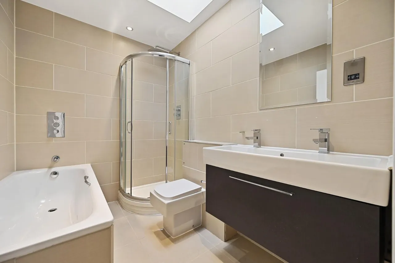 Ambassador House, Carlton Hill, photo 11