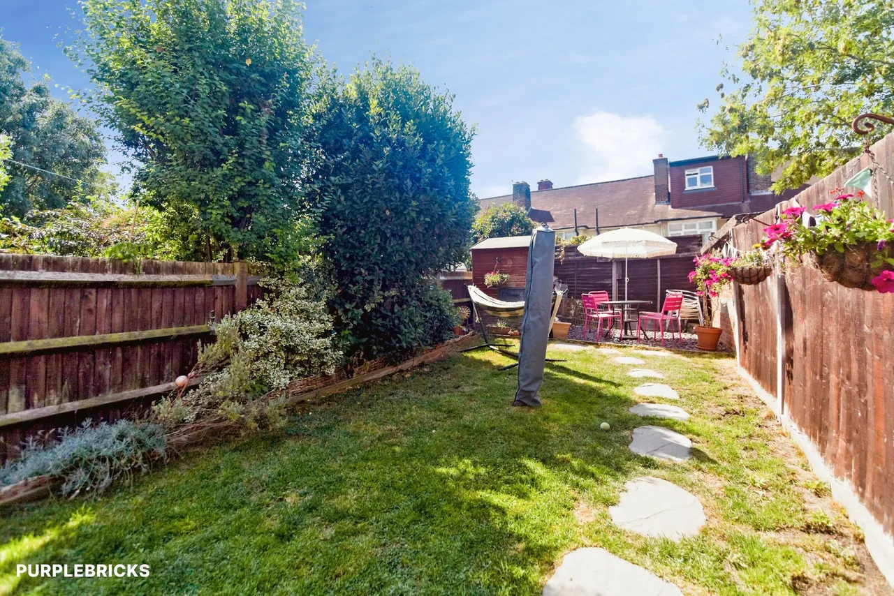 Norton Gardens, Norbury, SW16, photo 12