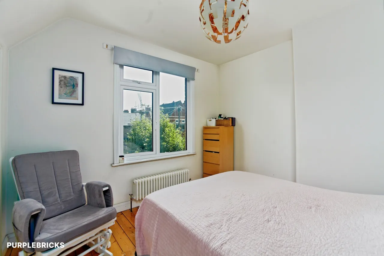 Norton Gardens, Norbury, SW16, photo 8