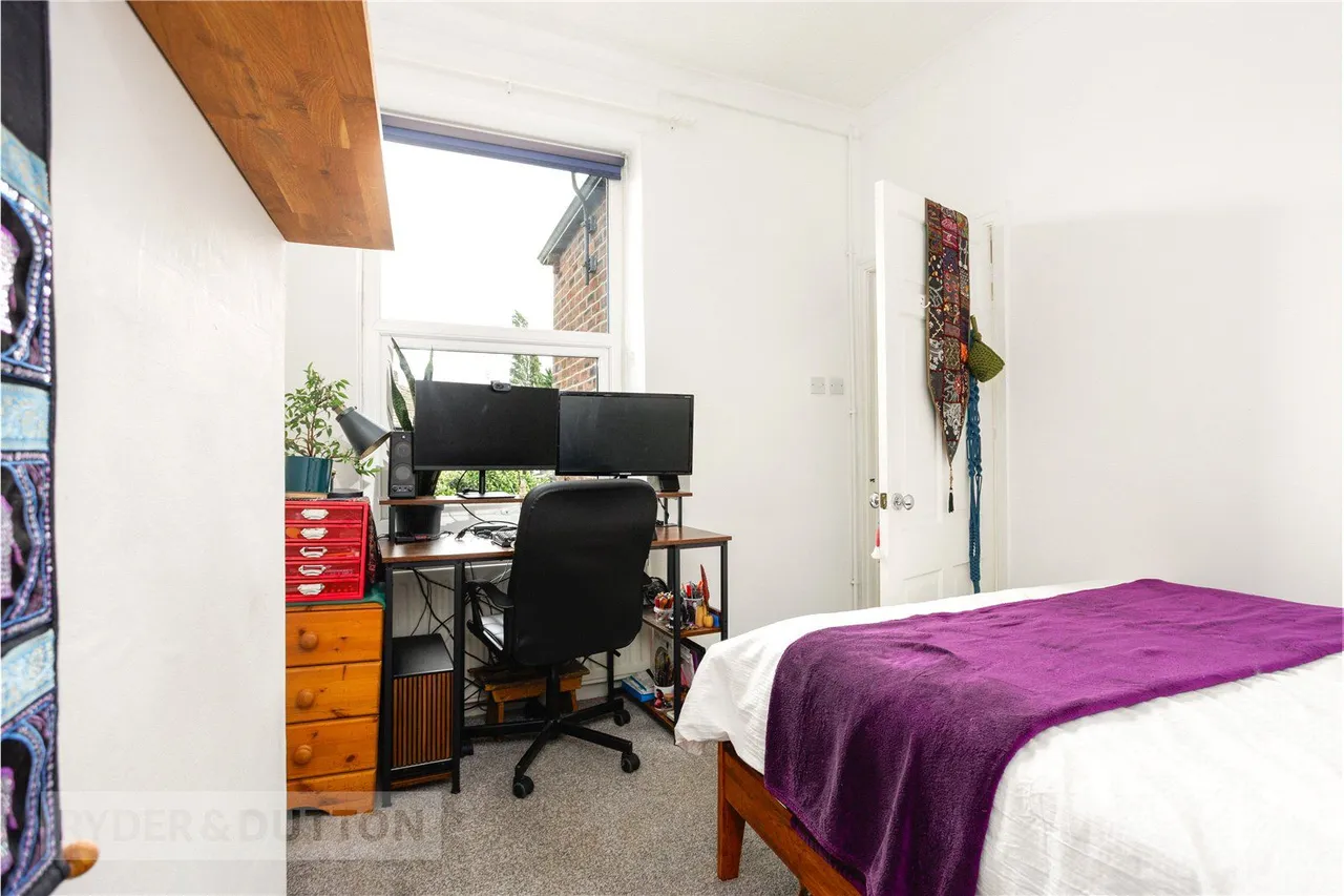 Livingstone Street, Lees, OL4, photo 14