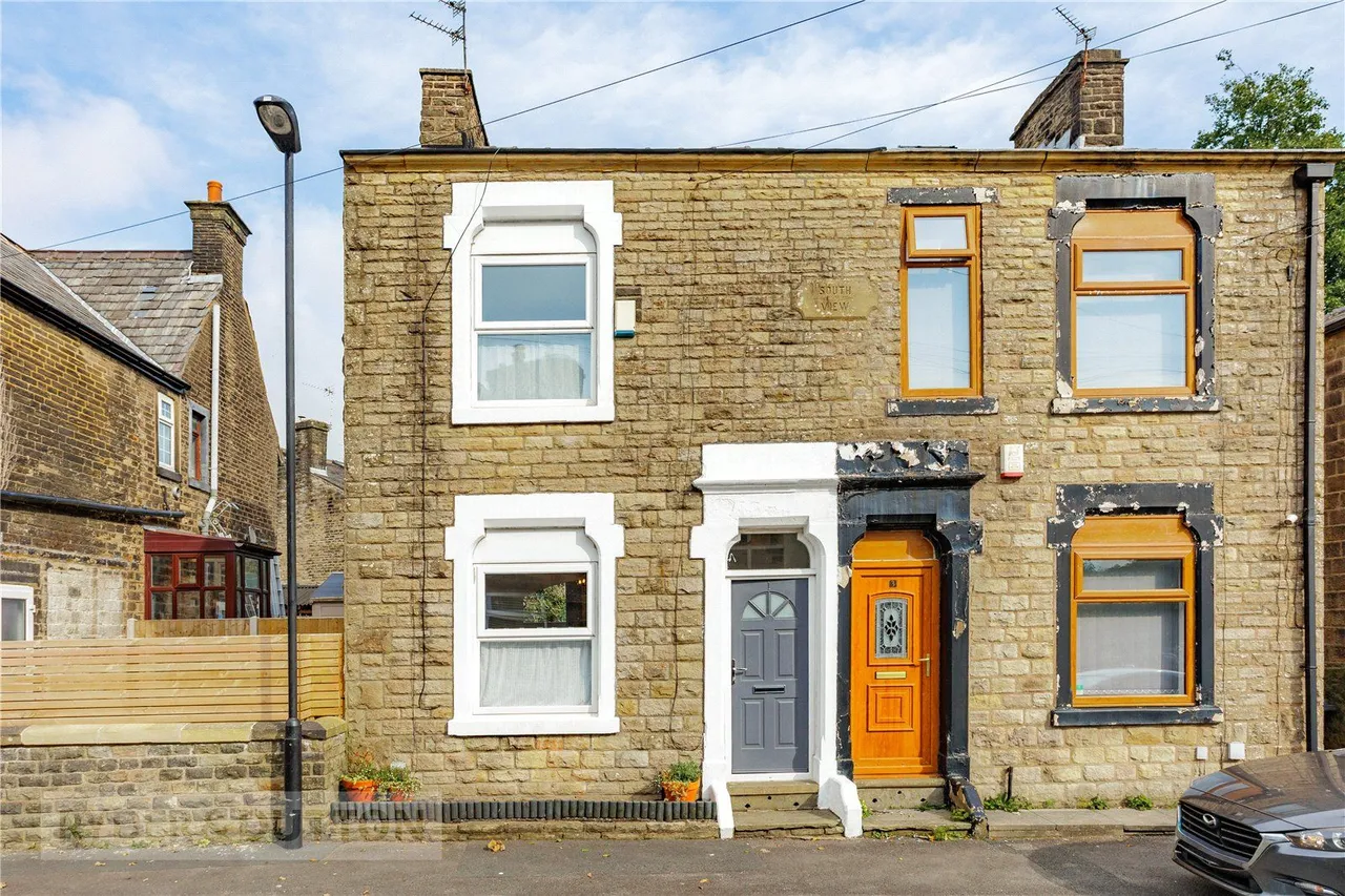 2 bed house for sale, Livingstone Street, Lees, OL4