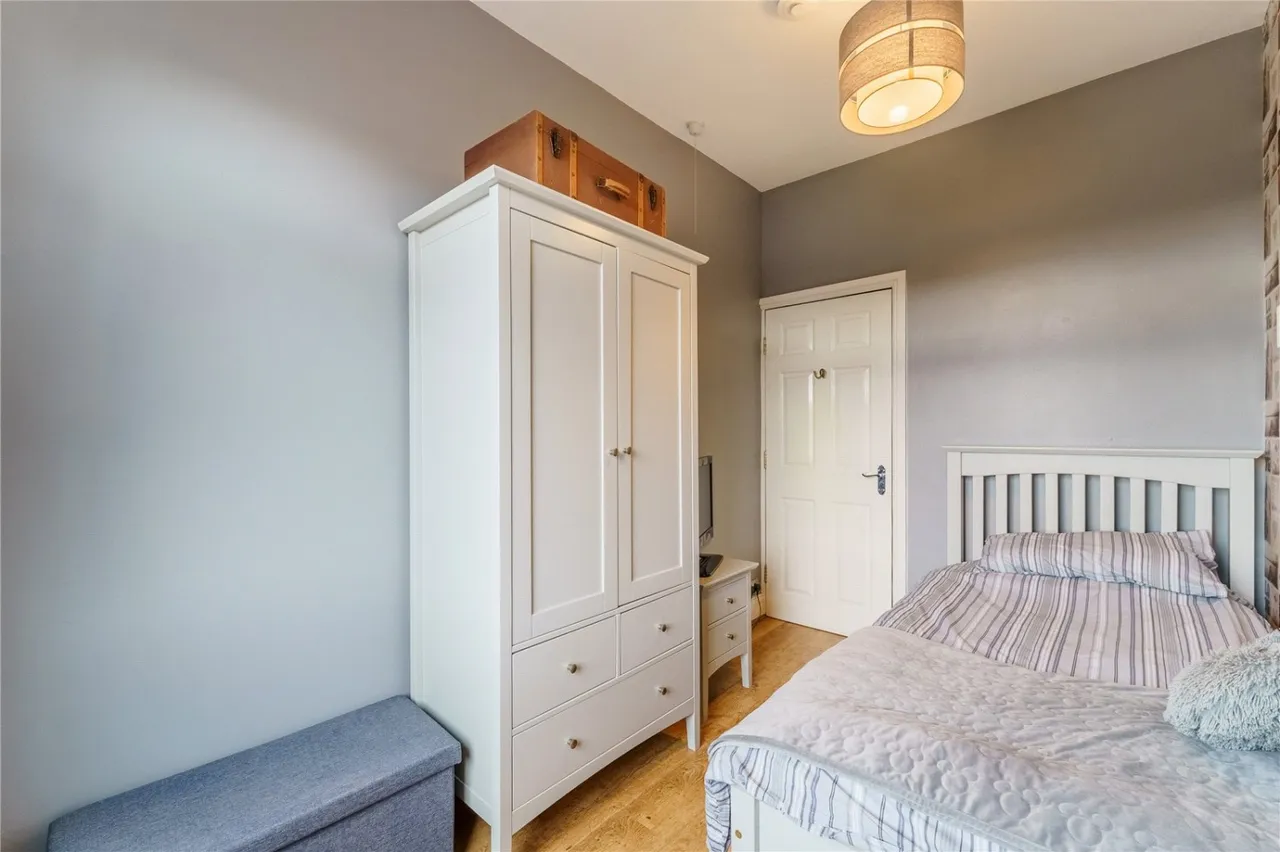 Willow Lane, Featherstone, WF7, photo 17