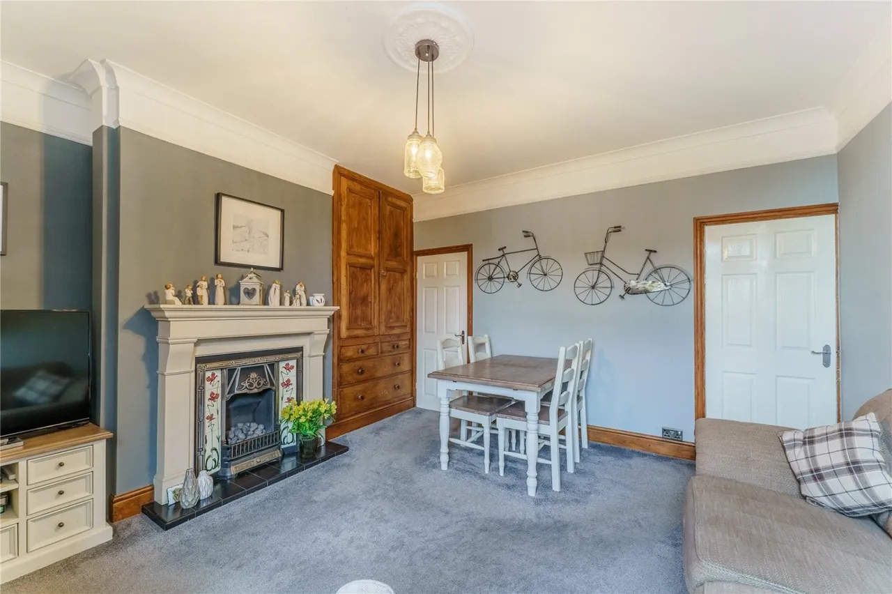 Willow Lane, Featherstone, WF7, photo 8