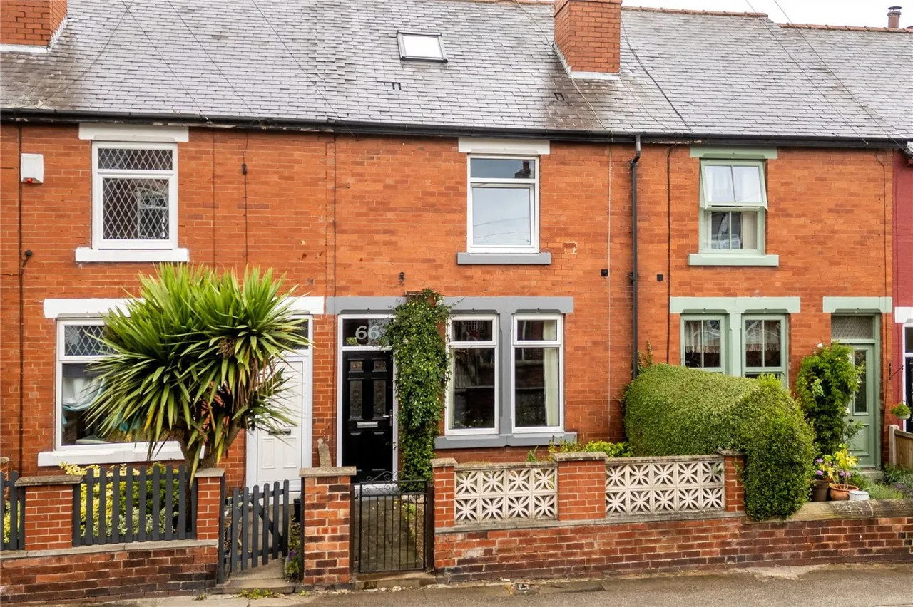 3 bed house for sale, Willow Lane, Featherstone, WF7
