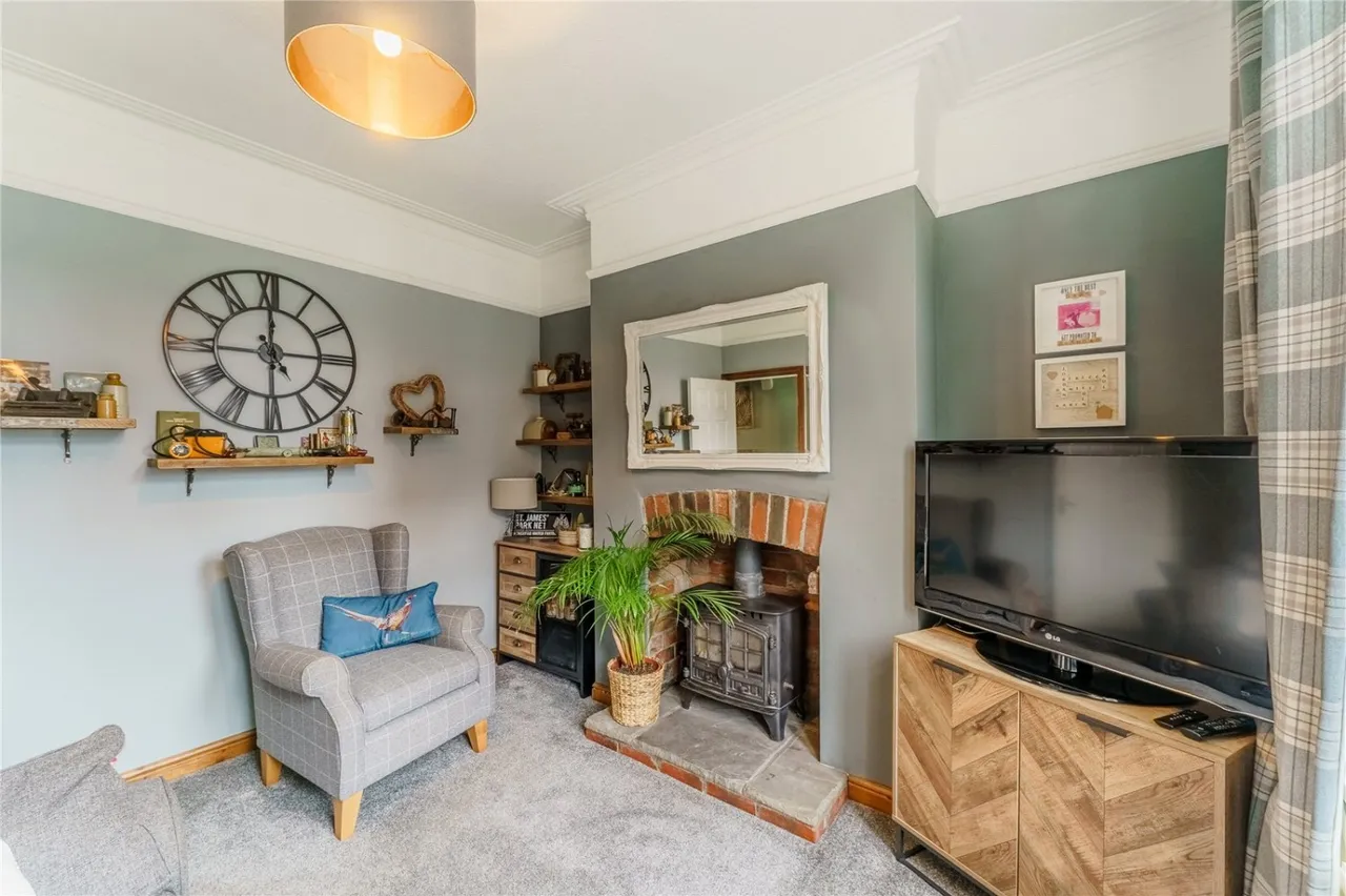 Willow Lane, Featherstone, WF7, photo 3