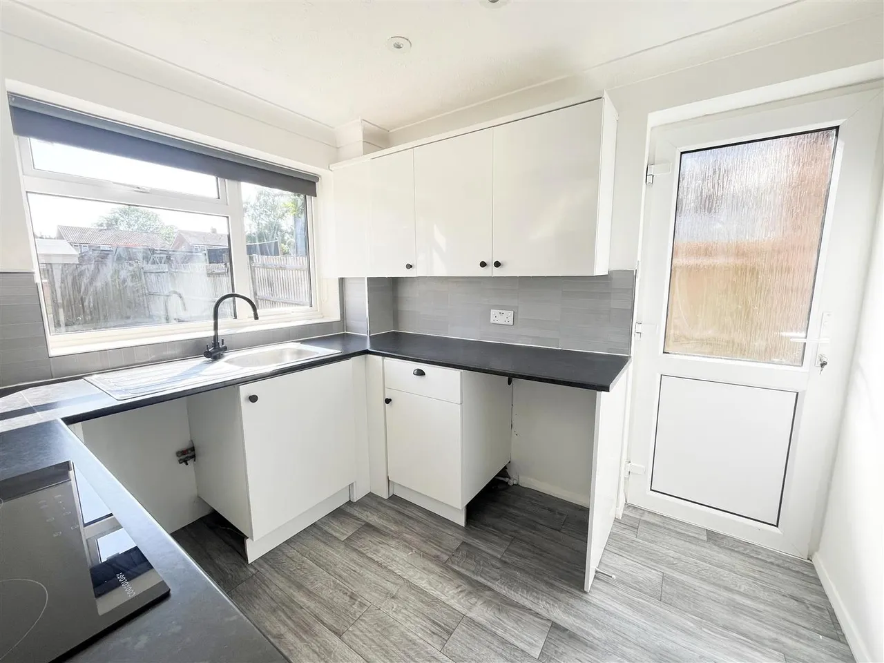 Grange Close, Horam, Heathfield, TN21 0EE, photo 3