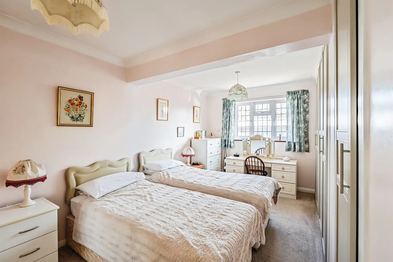 Arundel Road, Seaford, BN25, photo 15
