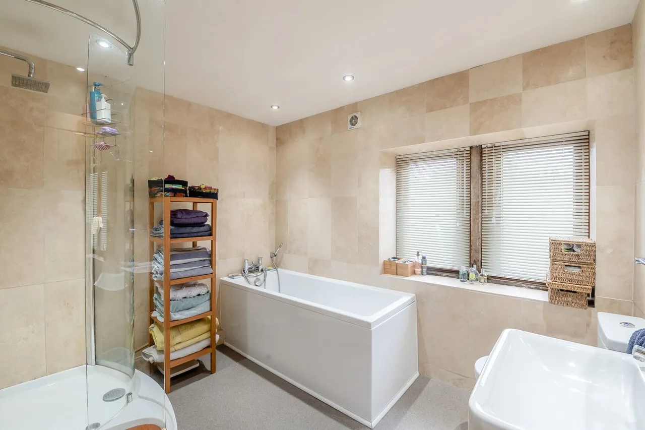 Abbey Road, Shepley, HD8, photo 24
