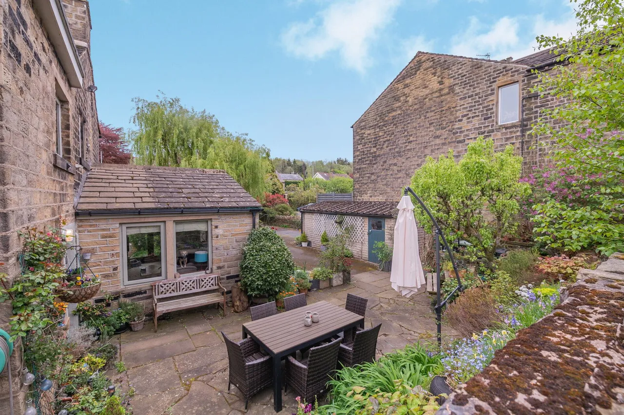 Abbey Road, Shepley, HD8, photo 35