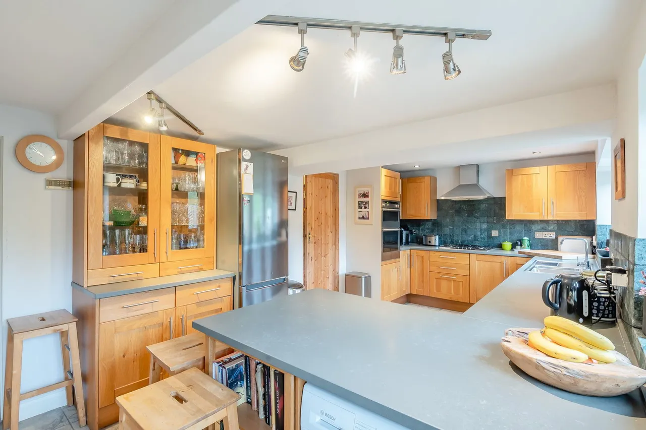 Abbey Road, Shepley, HD8, photo 7