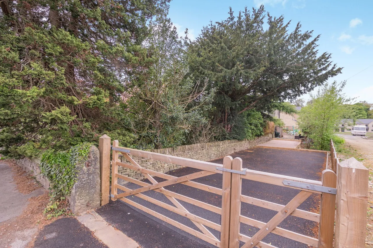 Abbey Road, Shepley, HD8, photo 42
