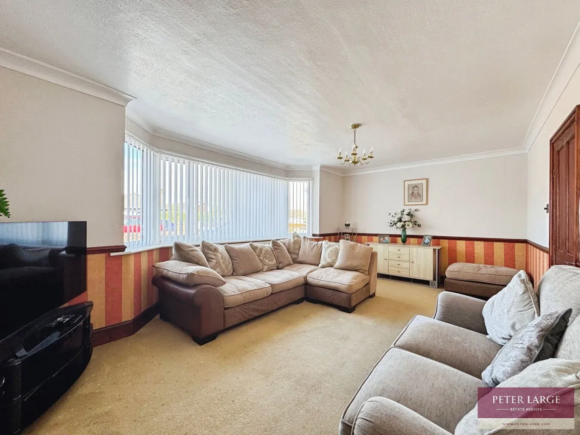 Rosehill Road, Rhyl, Denbighshire, LL18 4TS, photo 6
