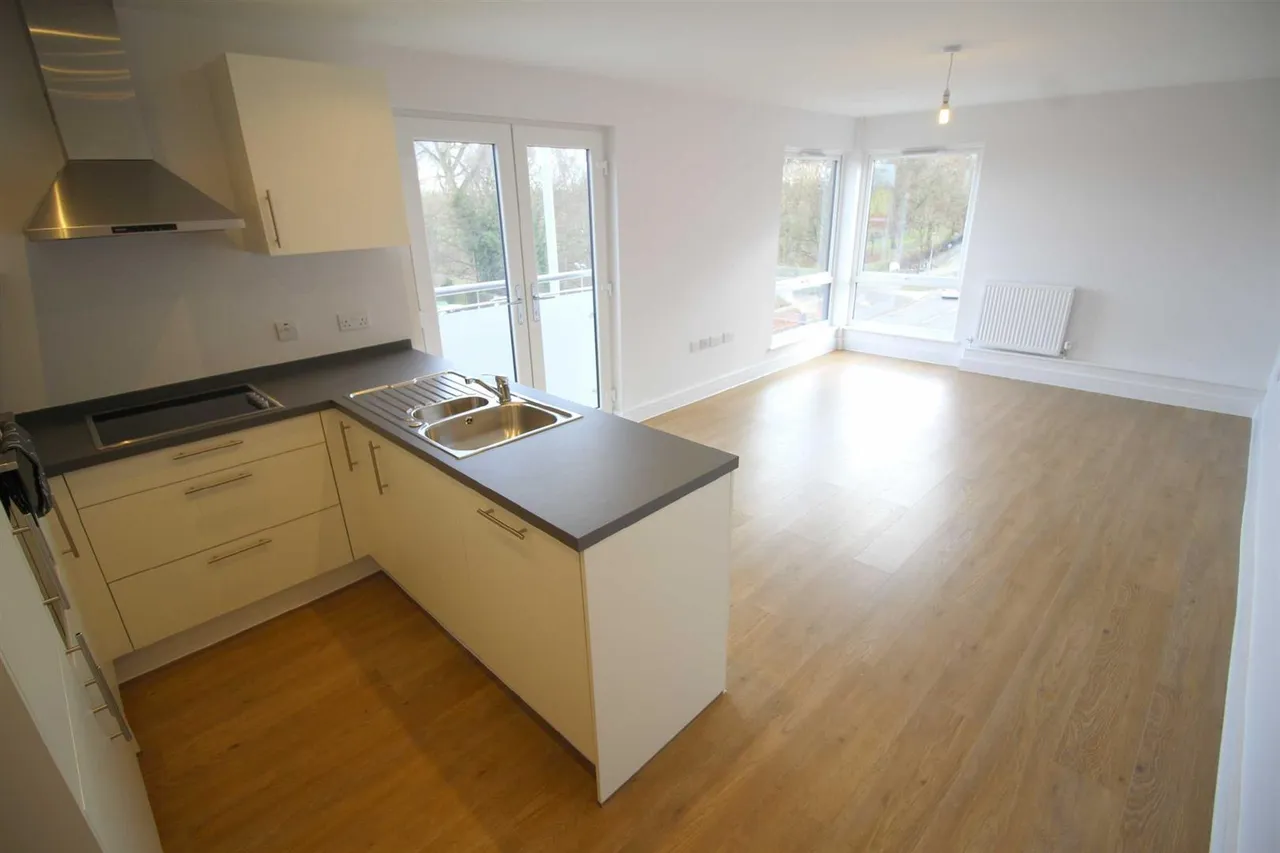 Barlow Moor Road, Chorlton, M21, photo 5