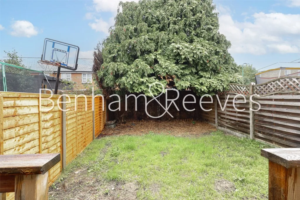 Elizabeth Fry Place, Woolwich, SE18, photo 6