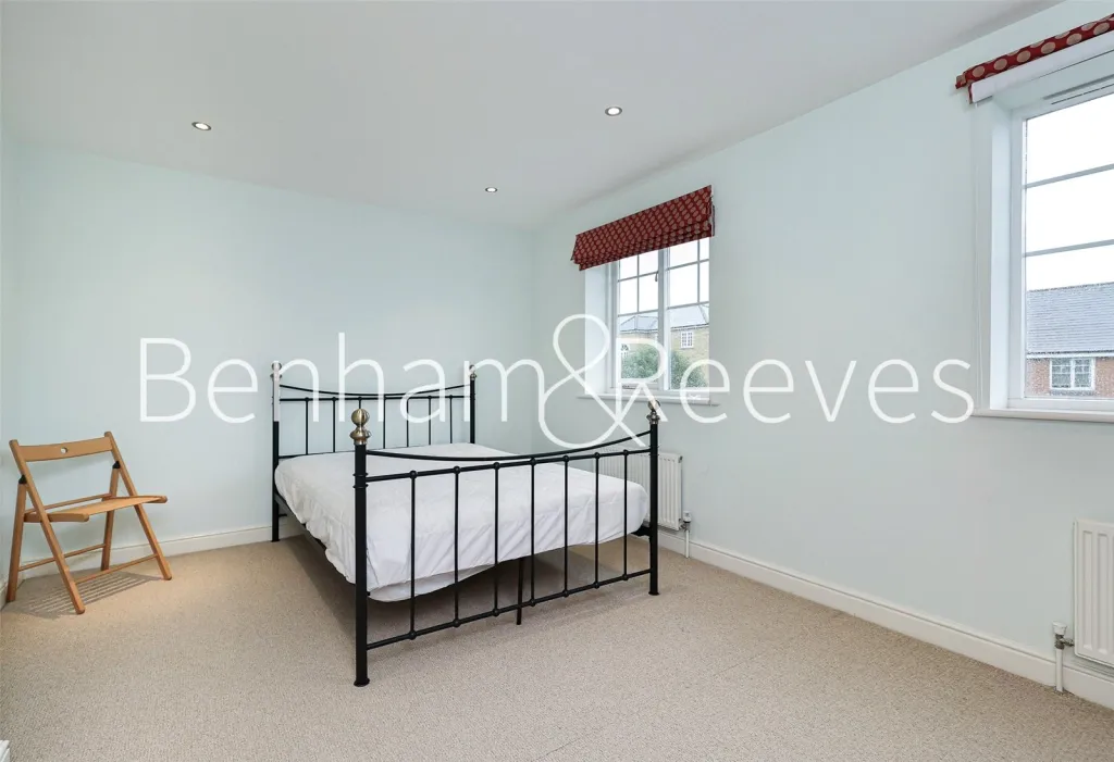 Elizabeth Fry Place, Woolwich, SE18, photo 14