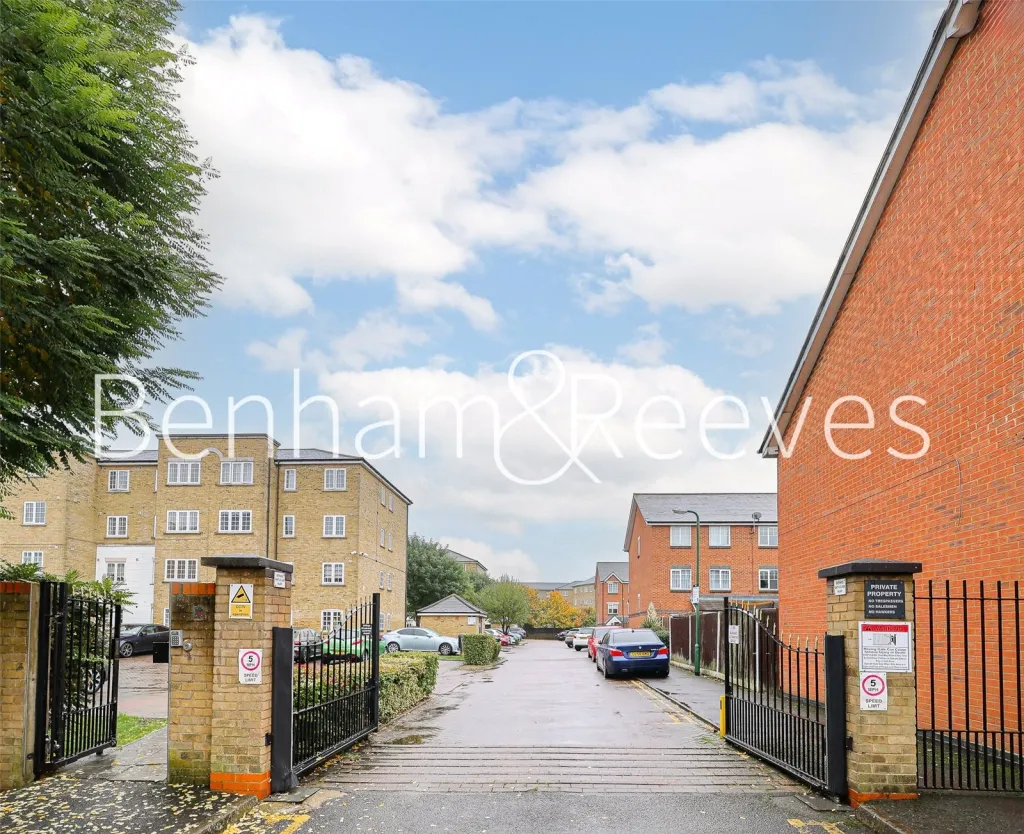 Elizabeth Fry Place, Woolwich, SE18, photo 7
