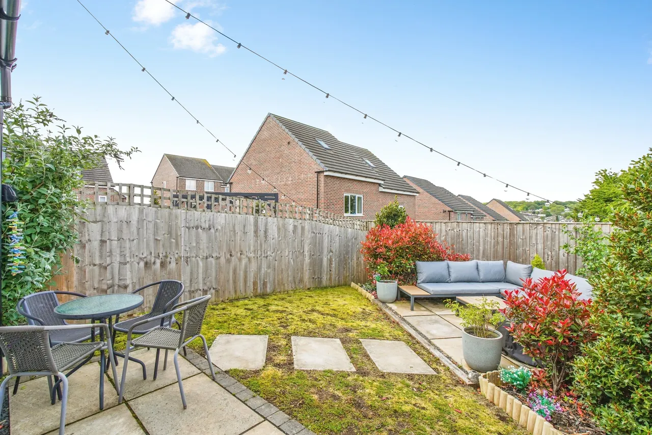 Swallow Crescent, Leeds, LS12, photo 14