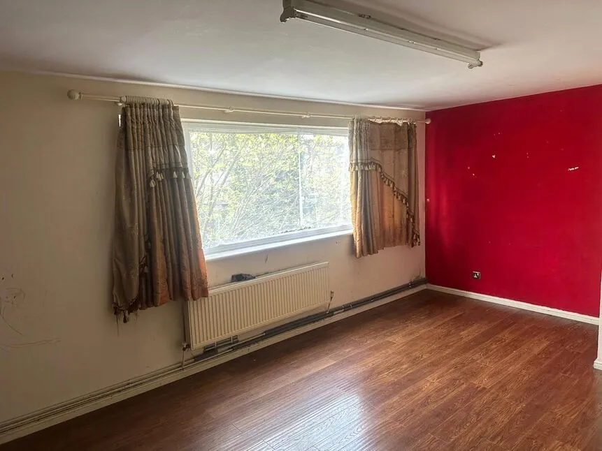Haynes Close, Slough, Berkshire, SL3, photo 3