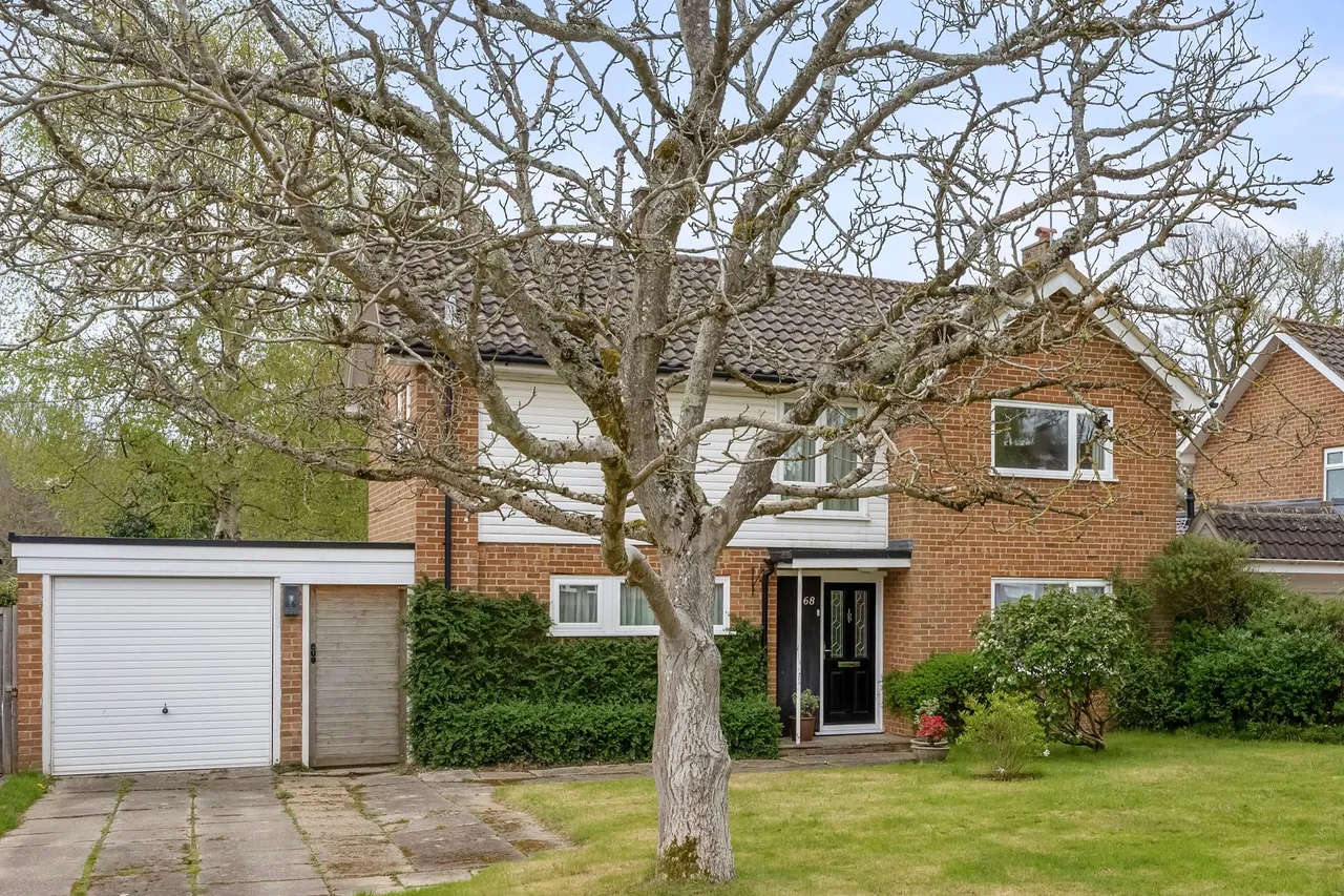 Smithbarn, Horsham, RH13, photo 20