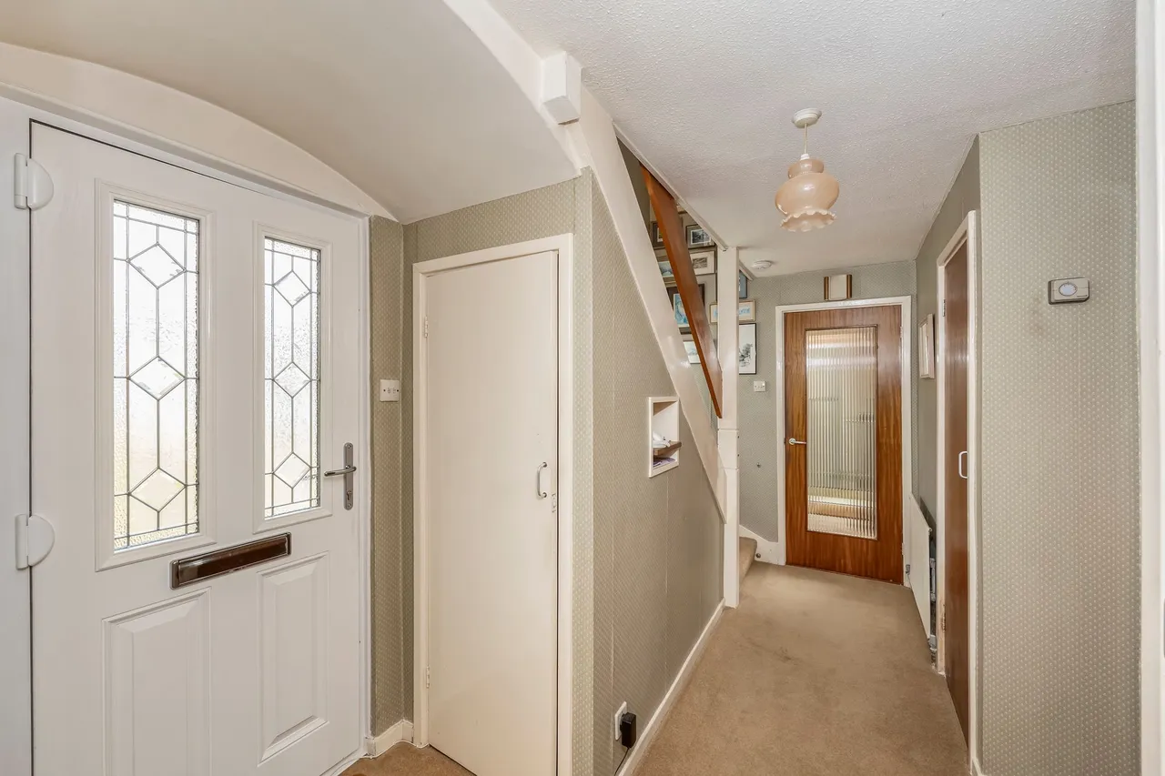 Smithbarn, Horsham, RH13, photo 5