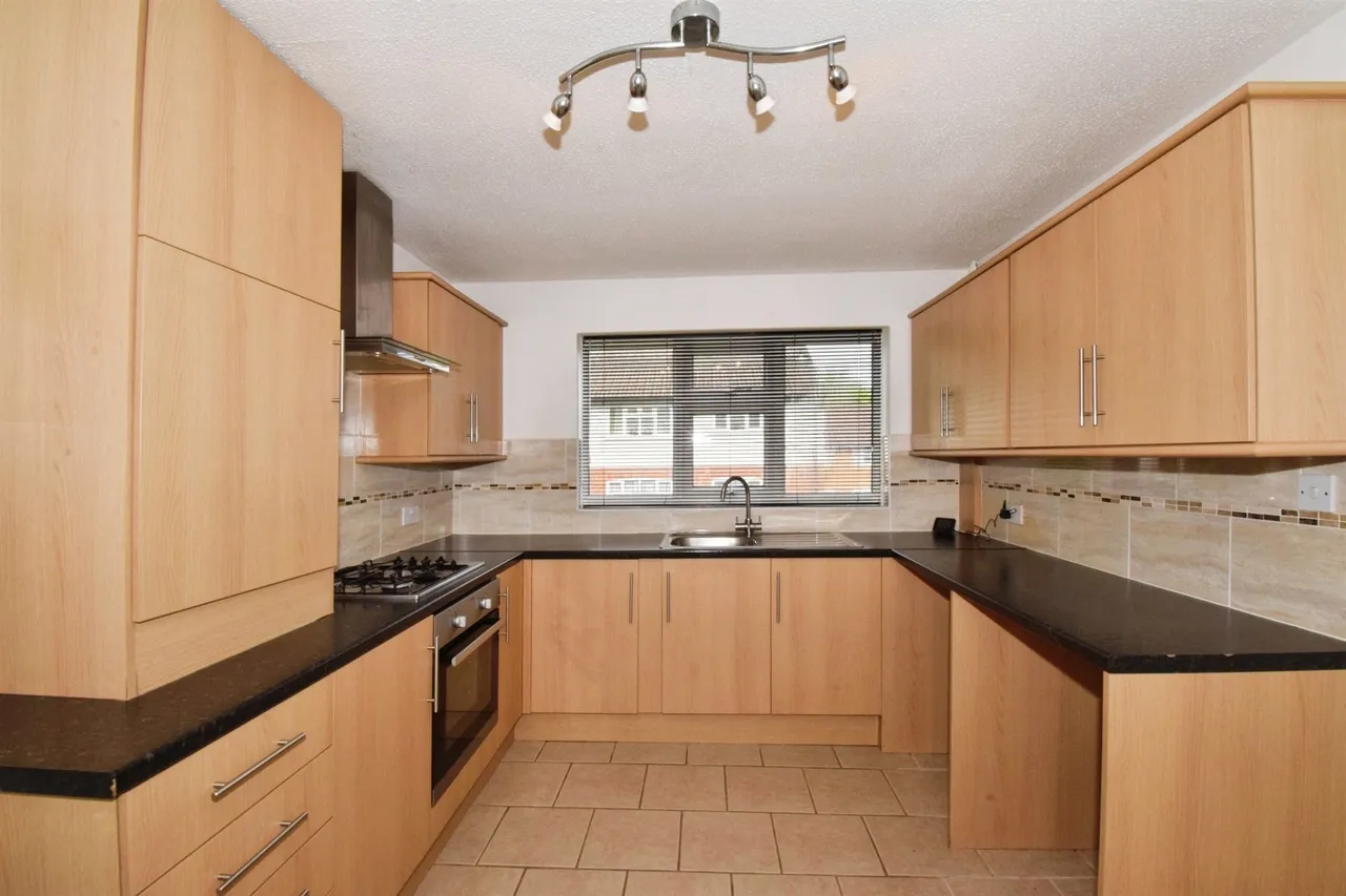 Malham Way, Oadby, Leicester, photo 9