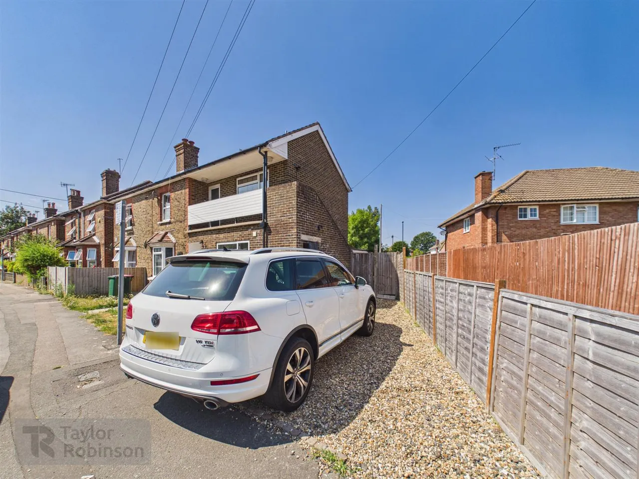 Mill Road, Three Bridges, RH10, photo 7