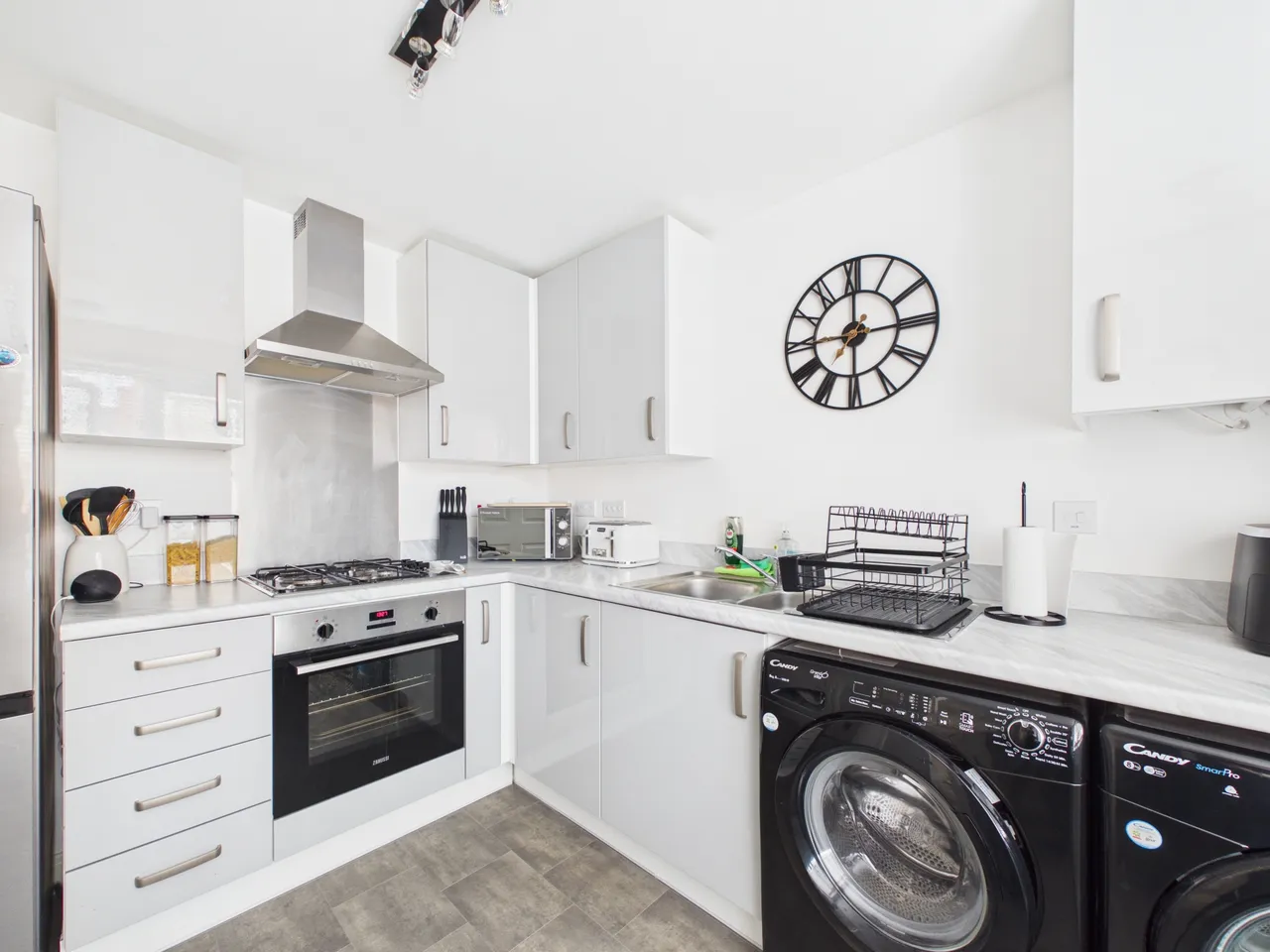 Comet Close, Innsworth, Gloucester, GL3 1FT, photo 8