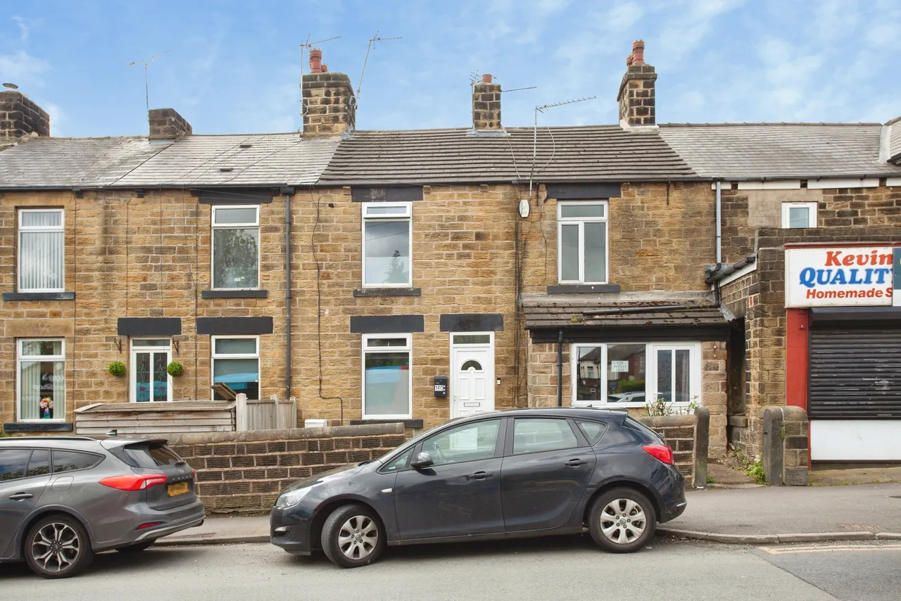 2 bed house for sale — Wortley Road, Sheffield