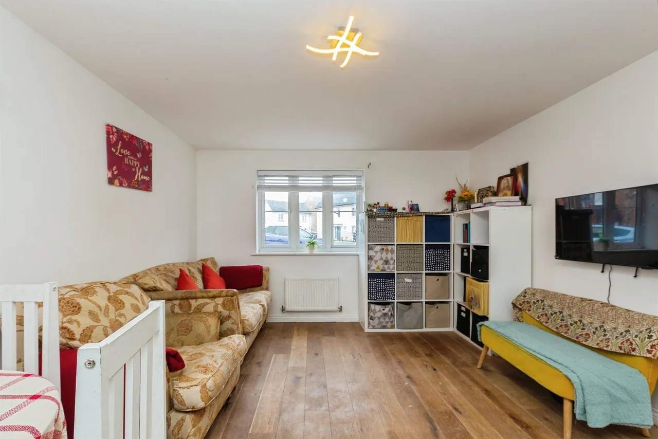 Barland Way, Aylesbury, HP18, photo 2