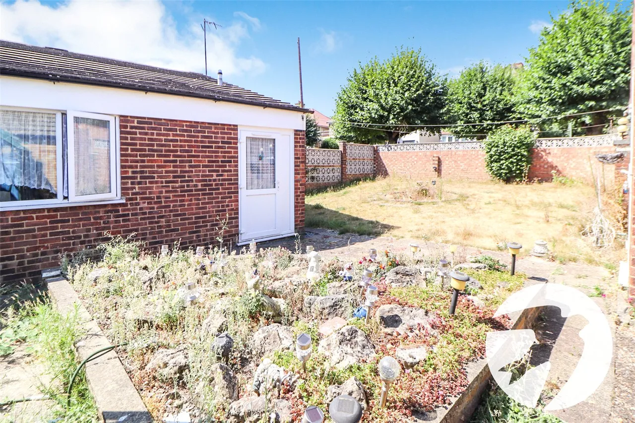 Park Crescent Road, Erith, DA8, photo 13