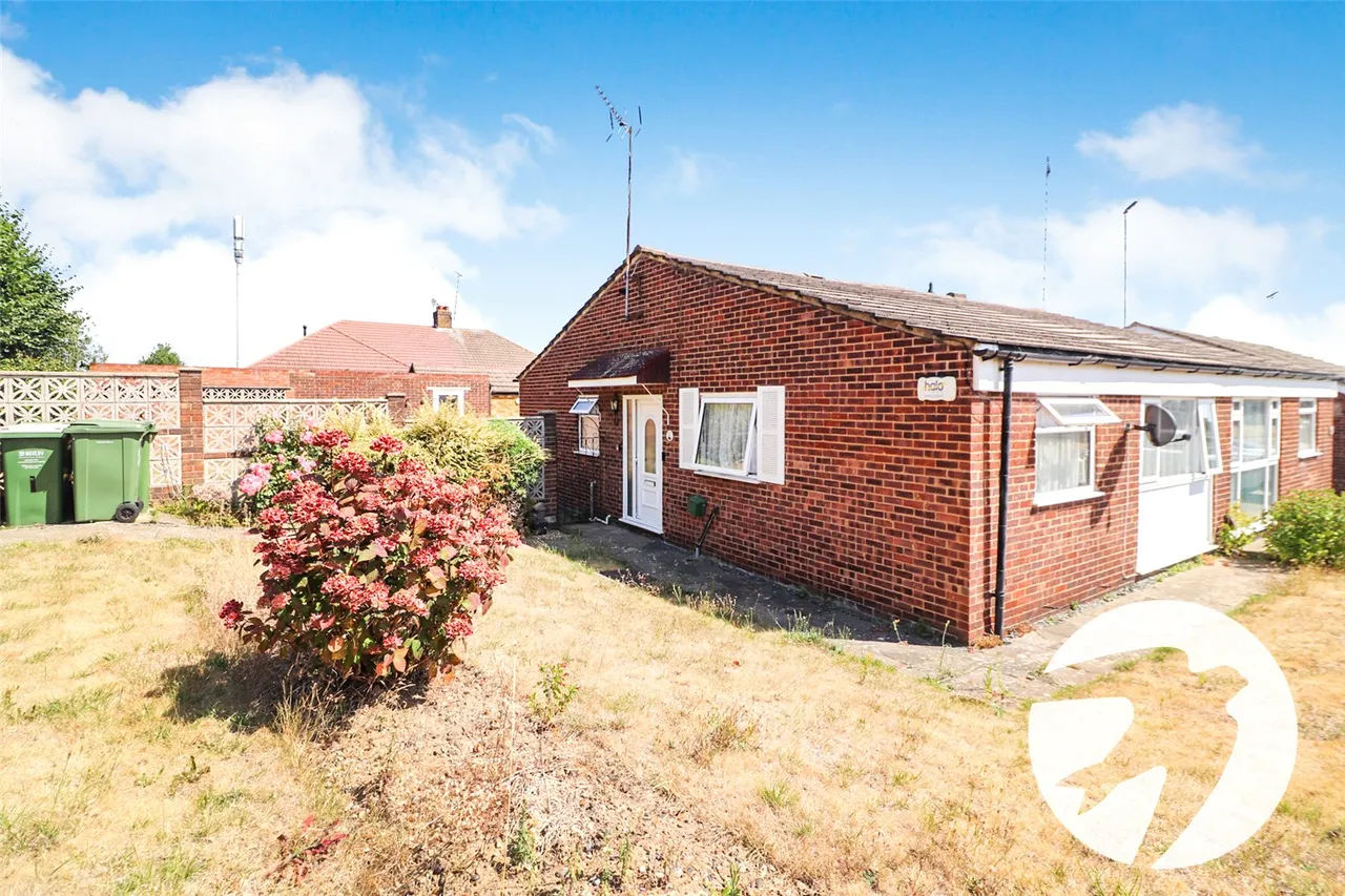2 bed house for sale, Park Crescent Road, Erith, DA8