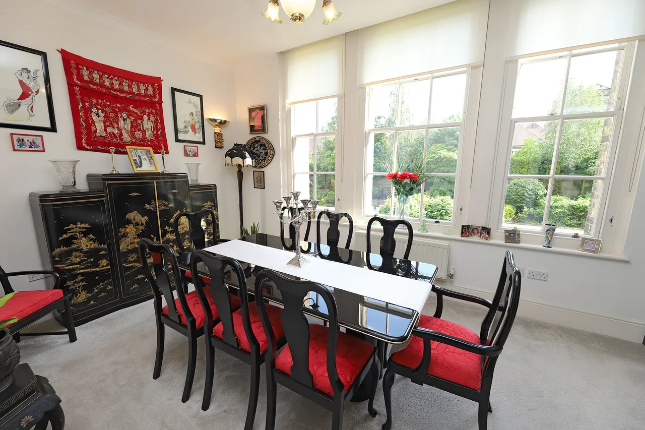 St Vincents Lane, Mill Hill Village, NW7, photo 8