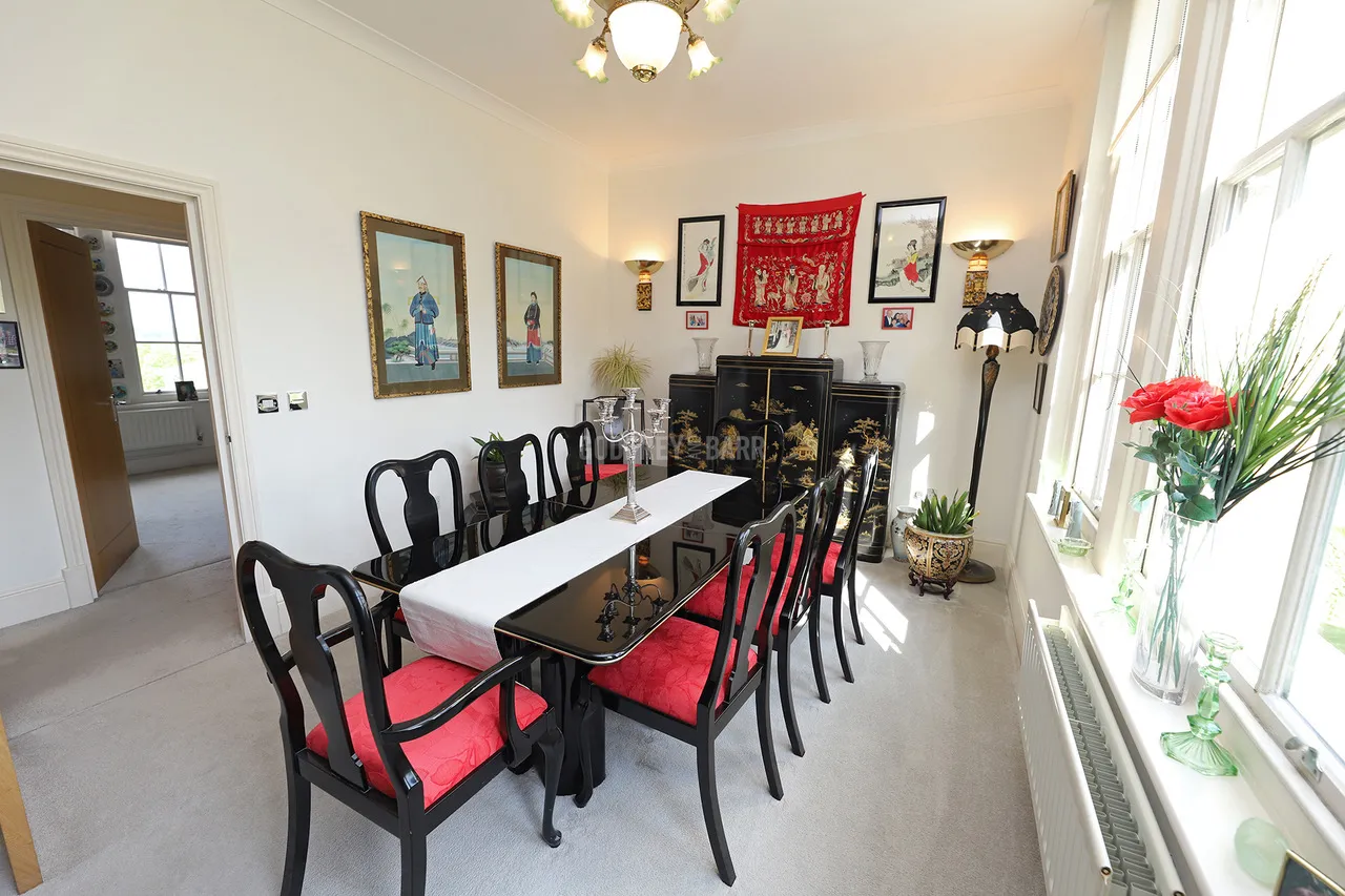 St Vincents Lane, Mill Hill Village, NW7, photo 9