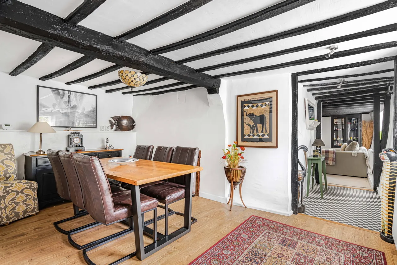 Hadenham, Buckinghamshire, HP17 8AW, photo 4