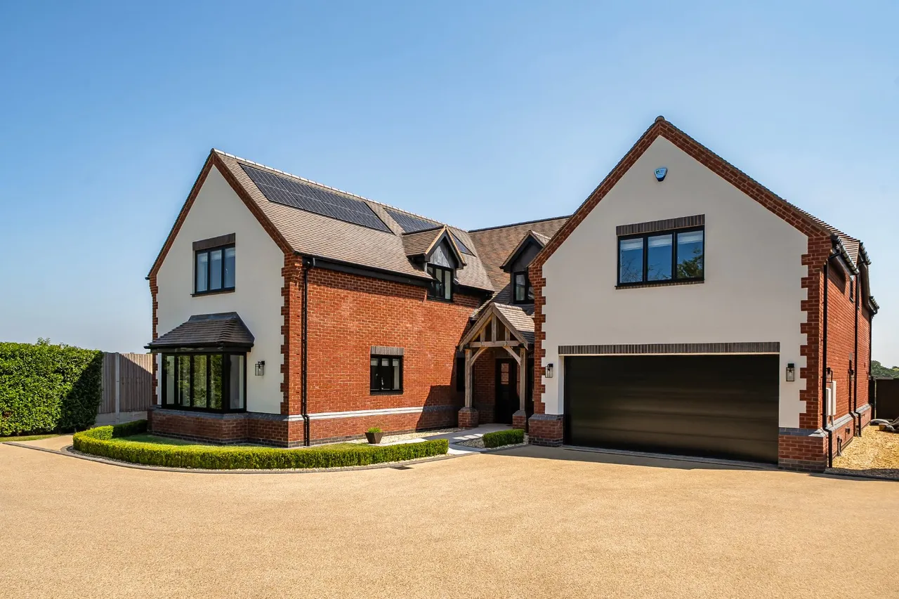 6 bed house for sale, Merewood Farm, Earlswood, B94